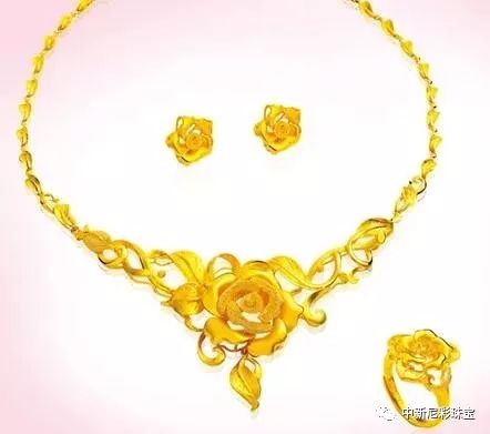 佩戴黃金項鏈的注意事項與汽車配件保養之道