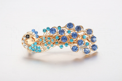 15元胸針與發夾的珠寶首飾靜物攝影練習